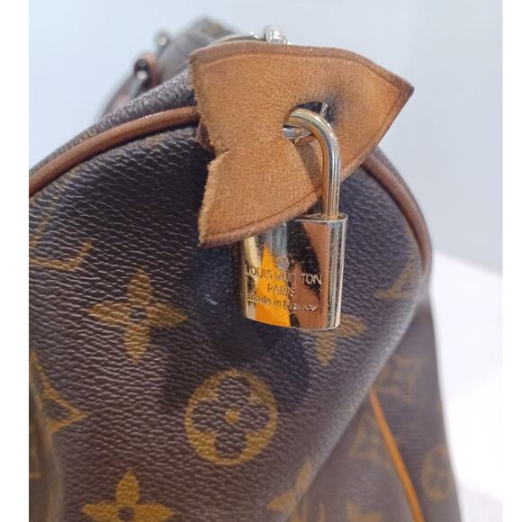 Authentic Louis Vuitton Monogram Speedy A0140 - Picture 11 of 13